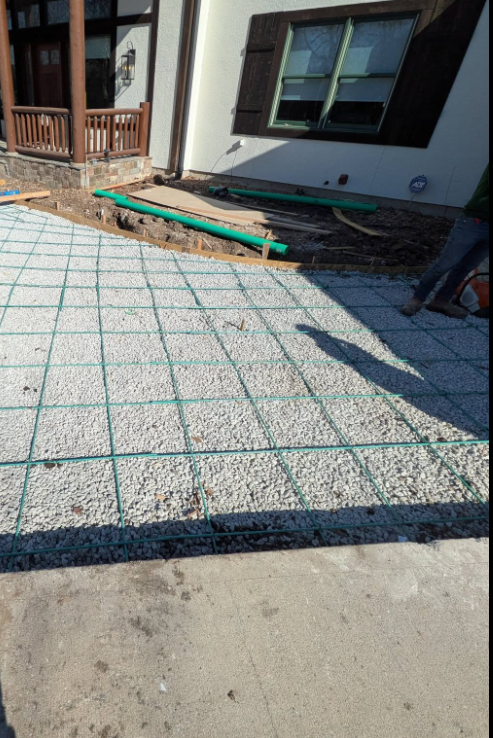 Stone pool coping